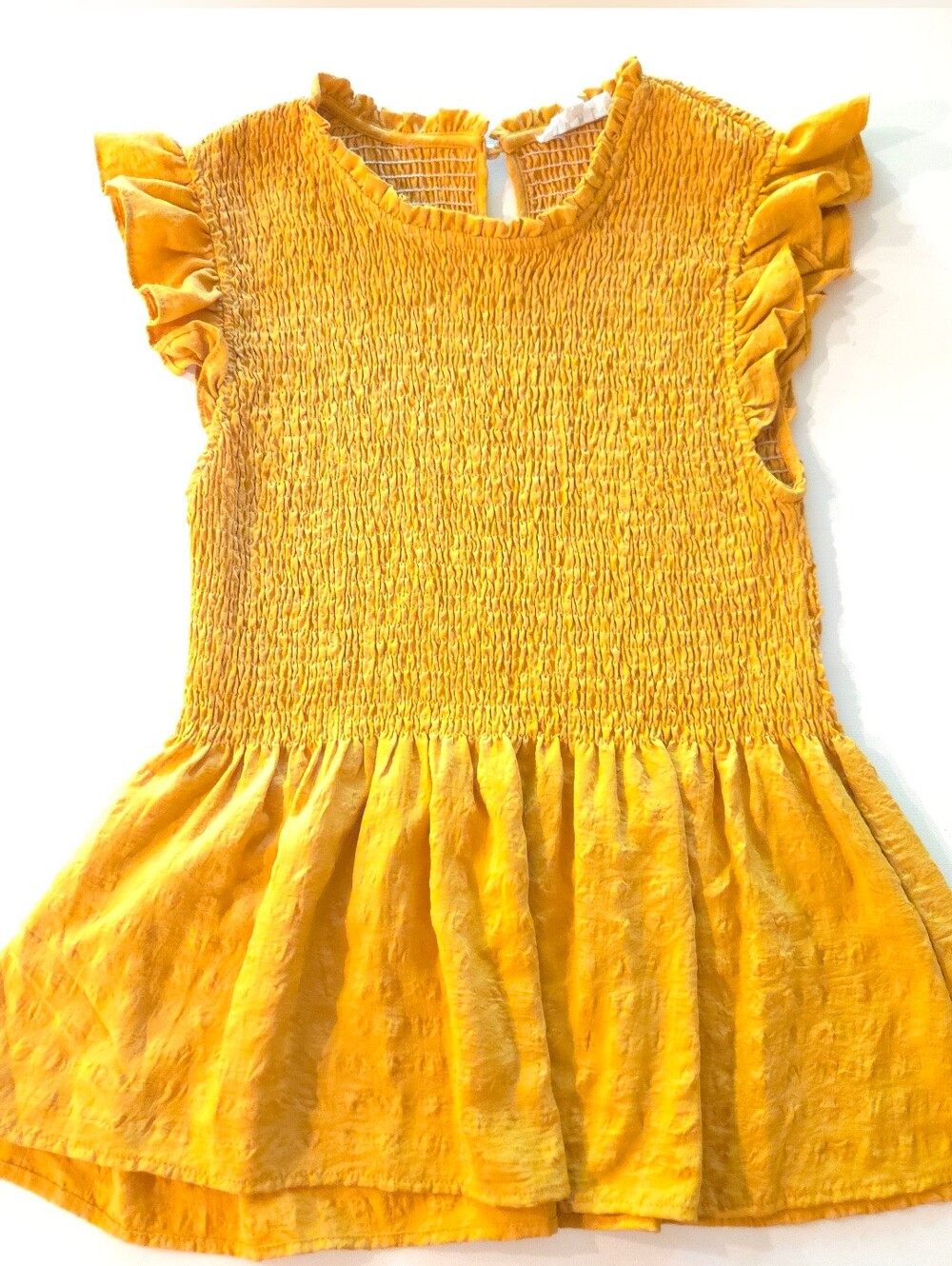 💛 THML Smocked Ruffle Sleeve Top Size Large